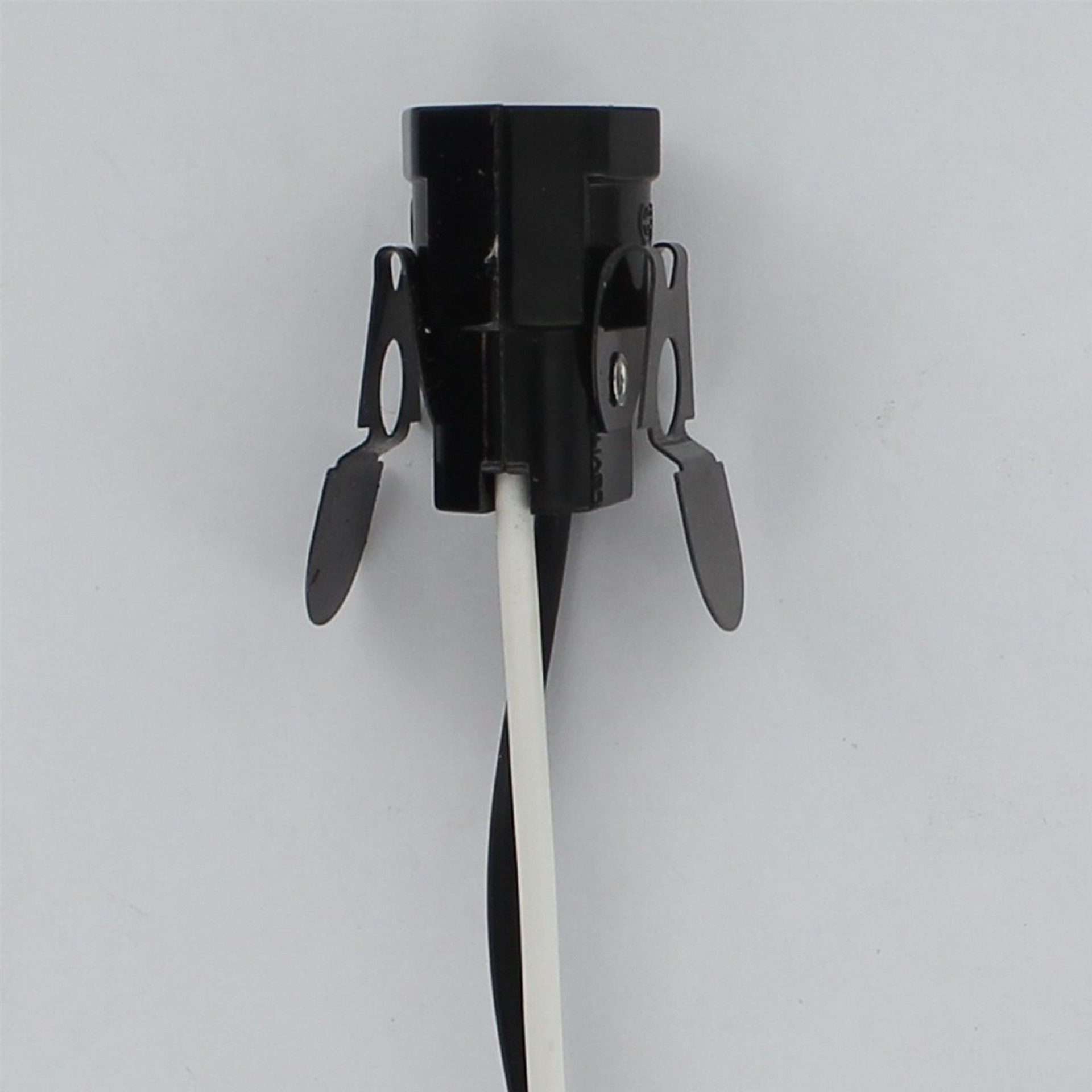 C7 Lamp Socket with Snap In Spring Clip